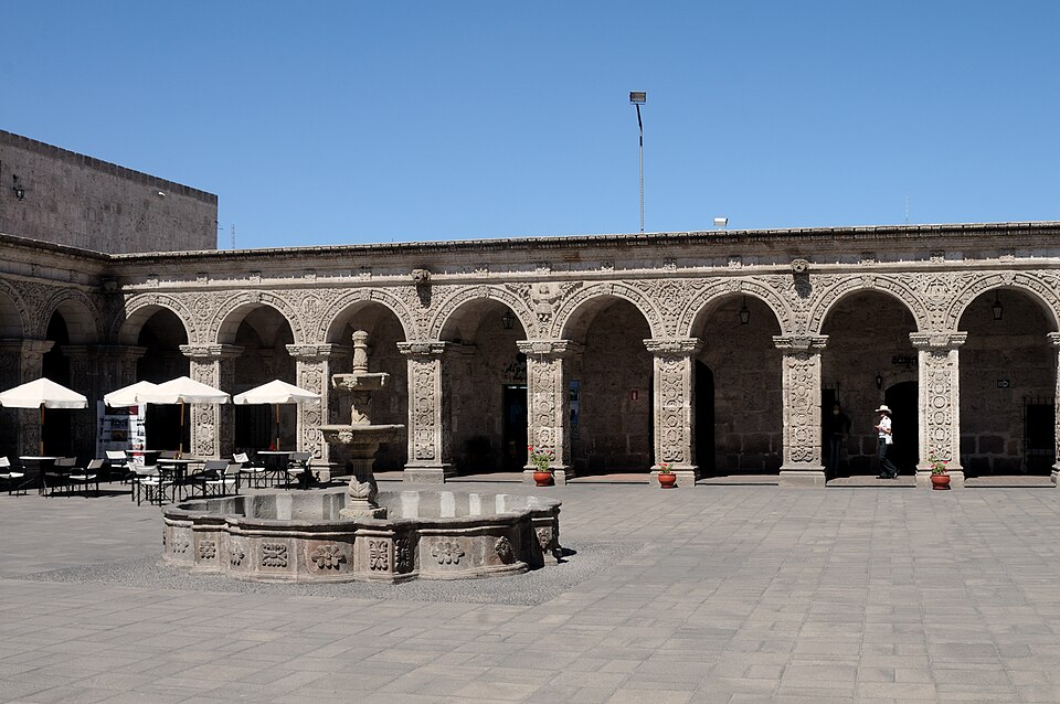 Arequipa — subscription and membership platforms for local businesses