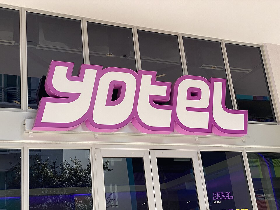 Miami — international and multi-region stores for local businesses