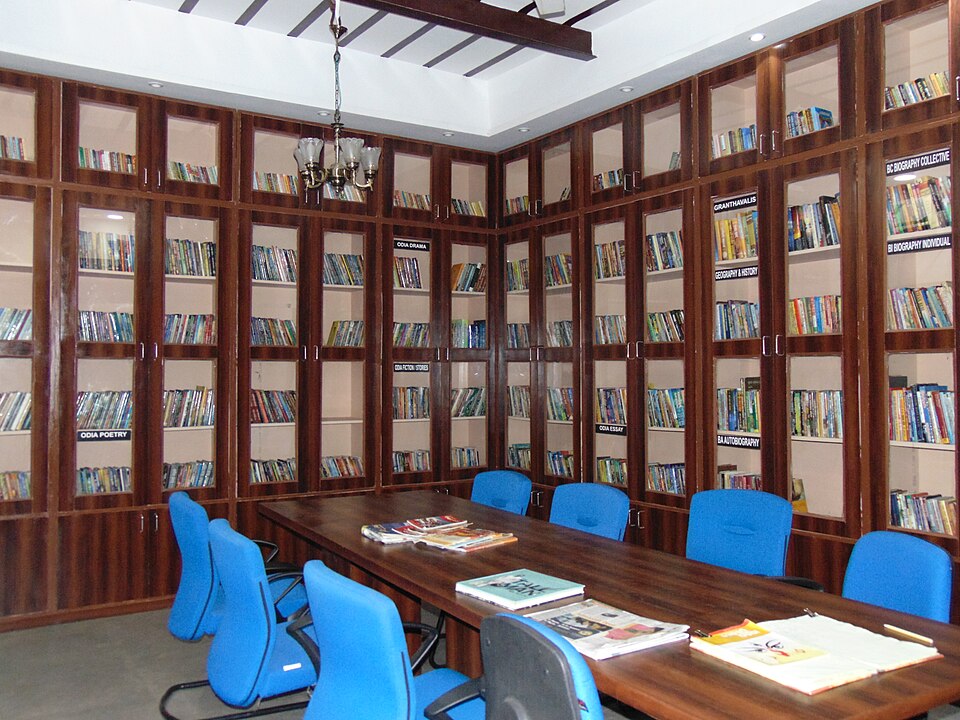 Anand — international and multi-region stores for local businesses