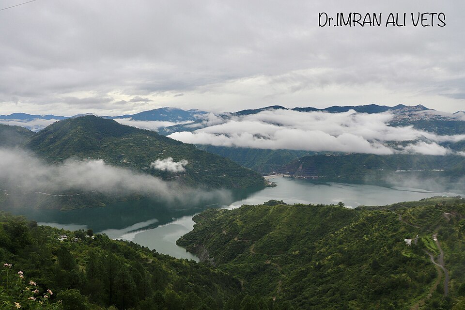 New Tehri — local market for service booking platforms