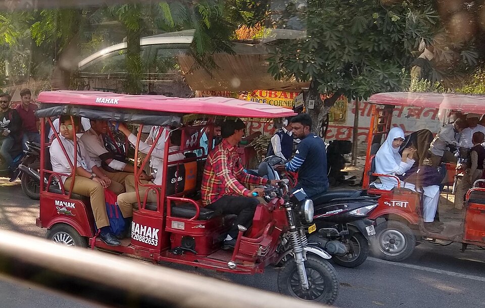Aligarh — local market for international and multi-region stores
