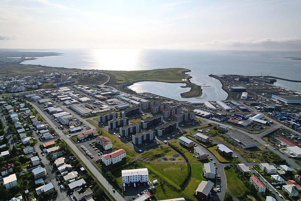 Hafnarfjörður — B2B and wholesale portals for local businesses