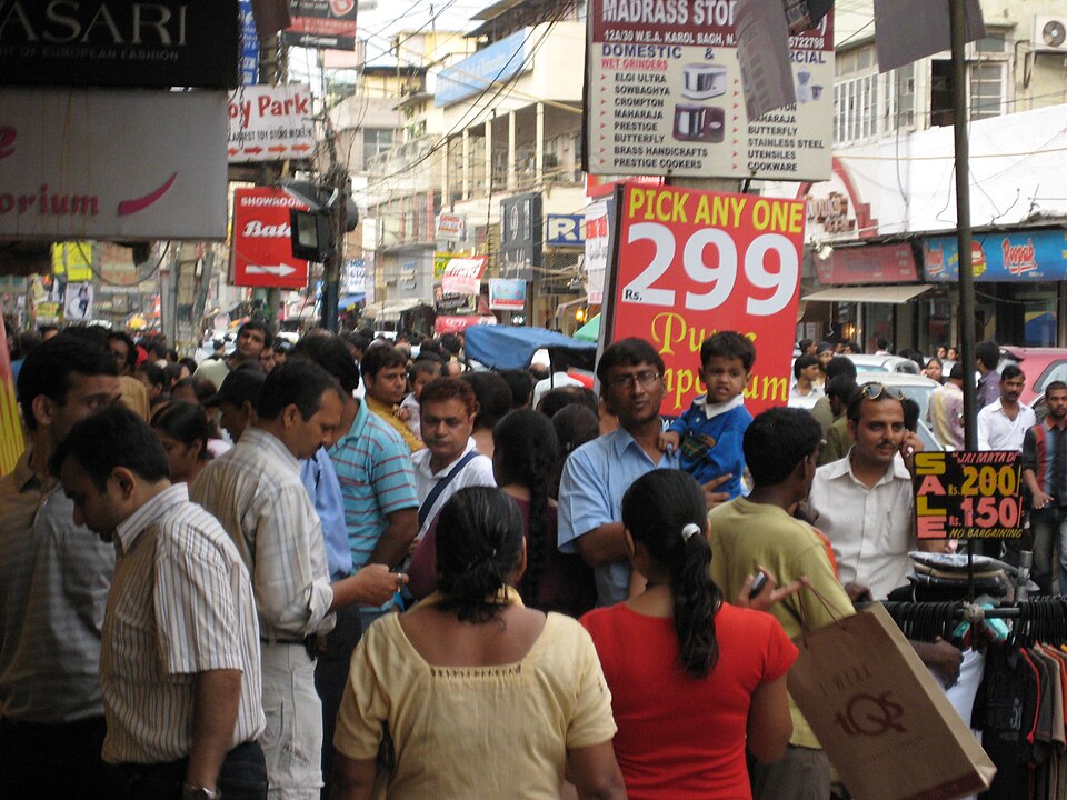 Karol Bagh — local market for subscription and membership platforms