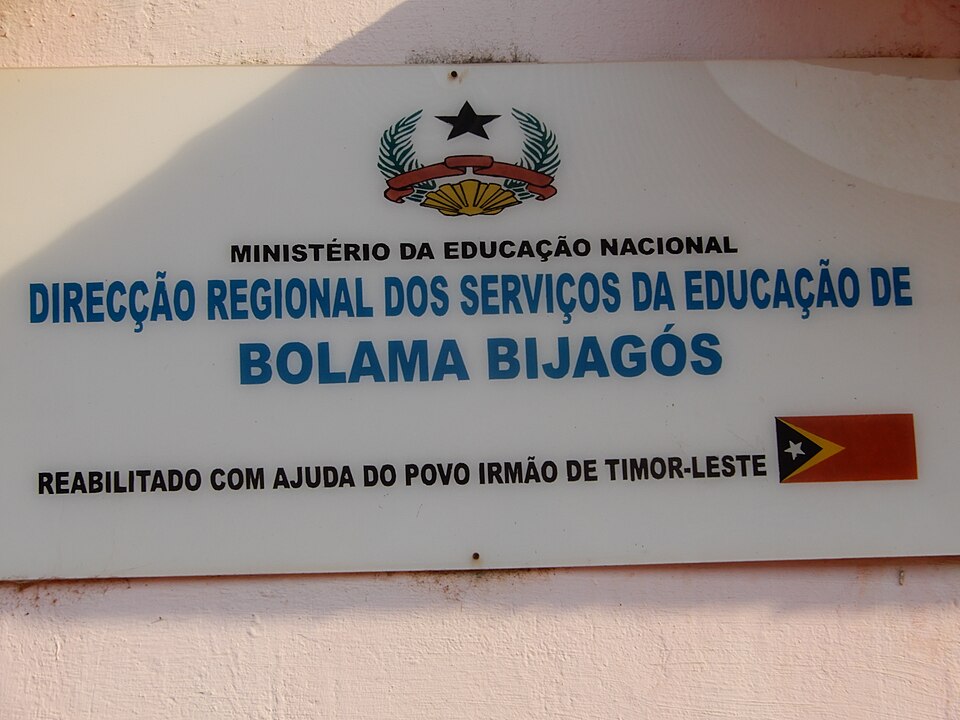 Bolama — international and multi-region stores for local businesses