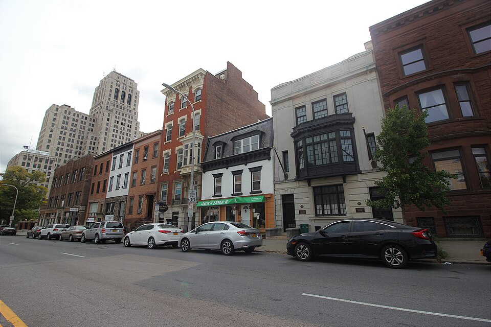 Albany — manufacturer and distributor portals for local businesses