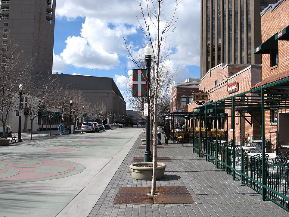 Boise — manufacturer and distributor portals for local businesses