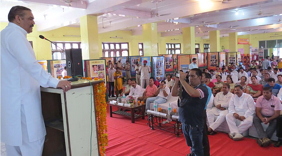 Pathankot — international and multi-region stores for local businesses
