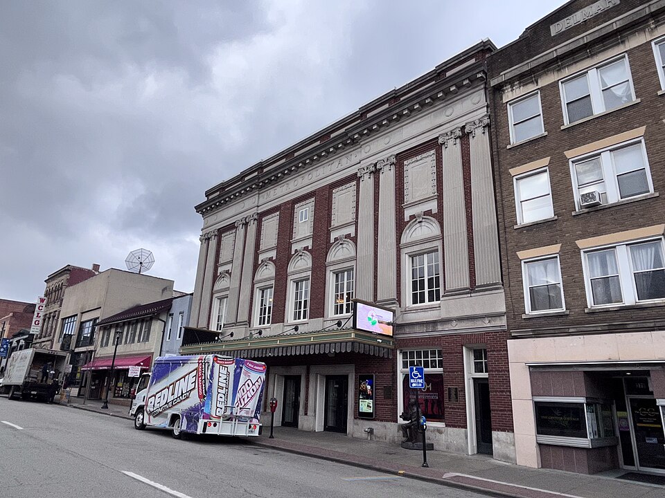 Morgantown — manufacturer and distributor portals for local businesses
