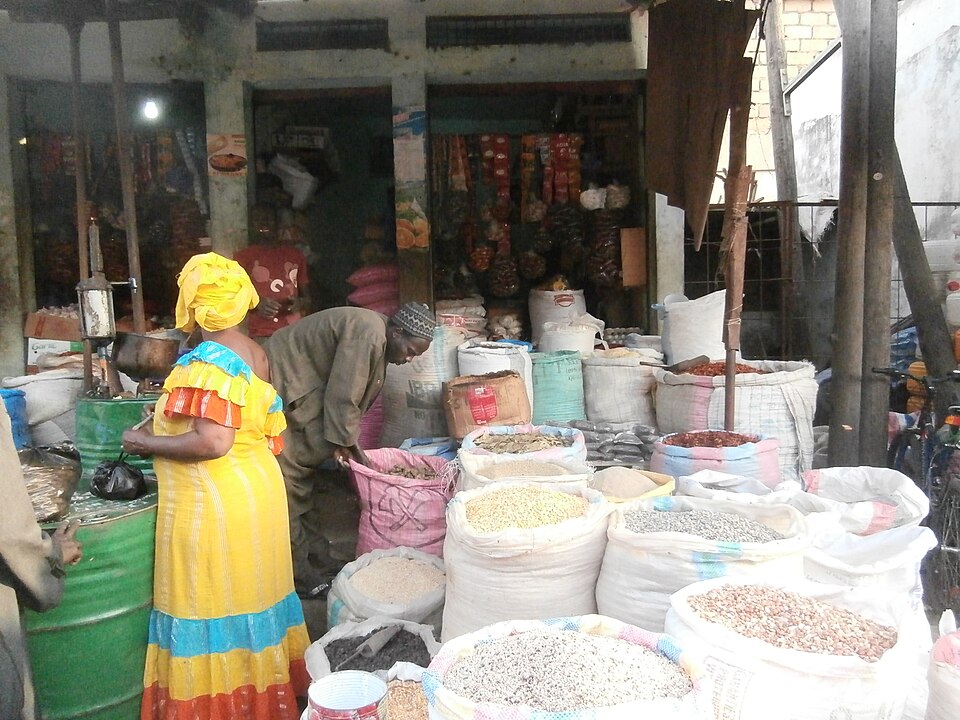 Mbour — multi-vendor marketplaces for local businesses