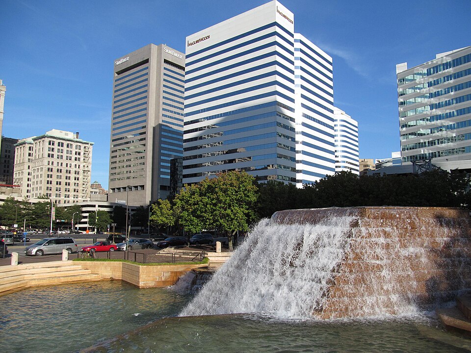 Richmond — manufacturer and distributor portals for local businesses