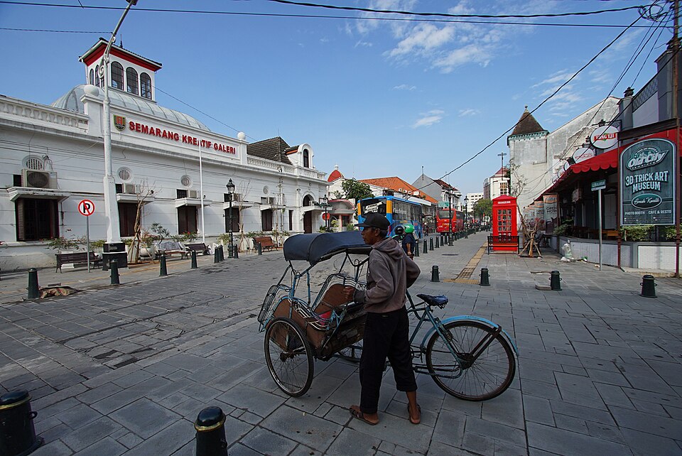 Semarang — custom e-commerce platforms for local businesses