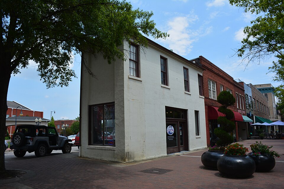 Fayetteville — local market for B2B and wholesale portals