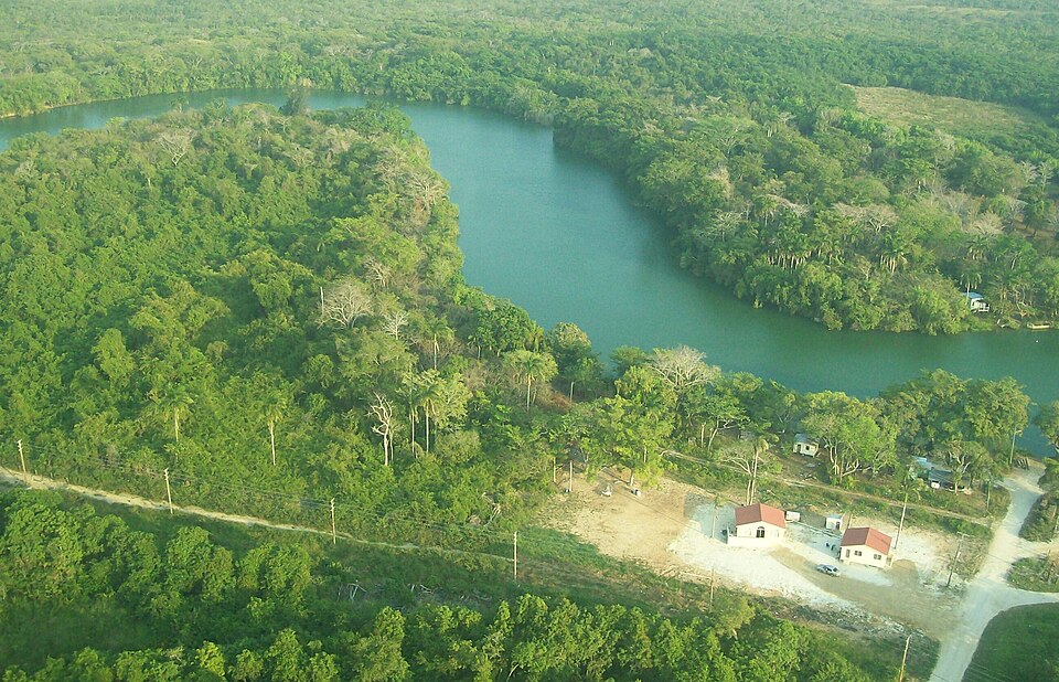 Belize — local market for international and multi-region stores