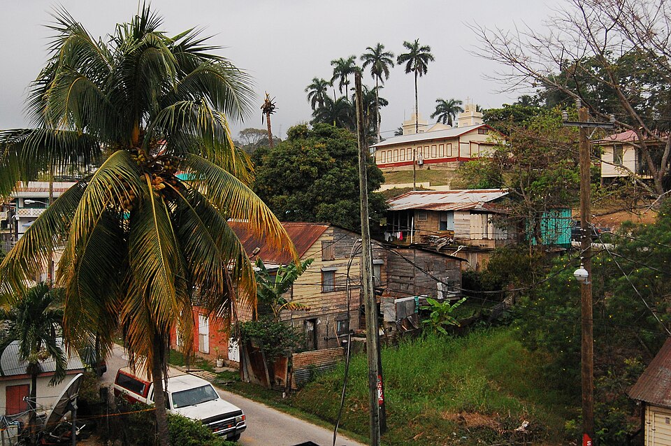 San Ignacio — local market for mobile commerce apps