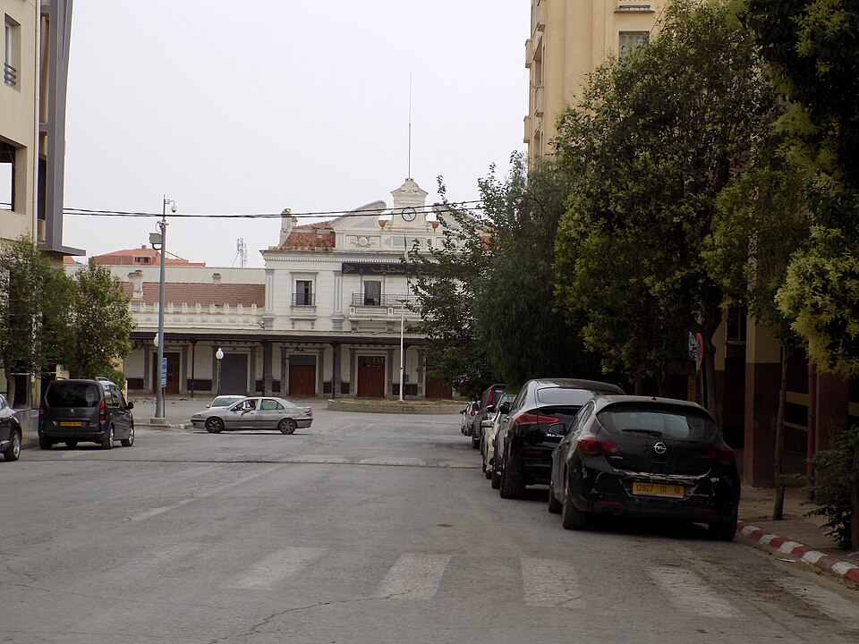 Sétif — local market for multi-vendor marketplaces