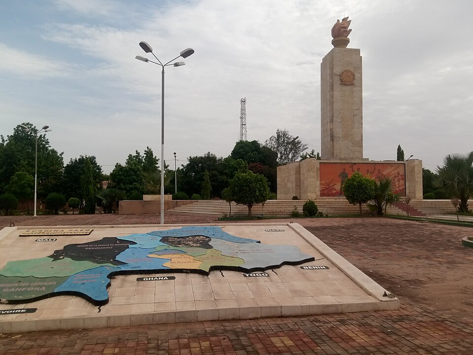 Ouagadougou — local market for subscription and membership platforms