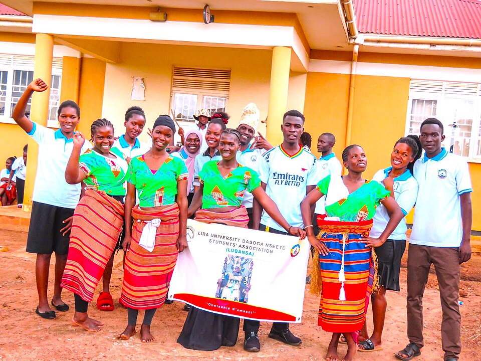 Lira — multi-vendor marketplaces for local businesses