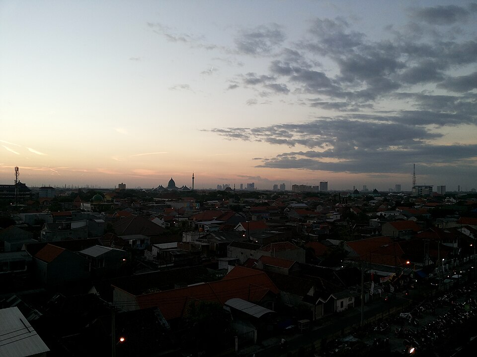 Surabaya — manufacturer and distributor portals for local businesses