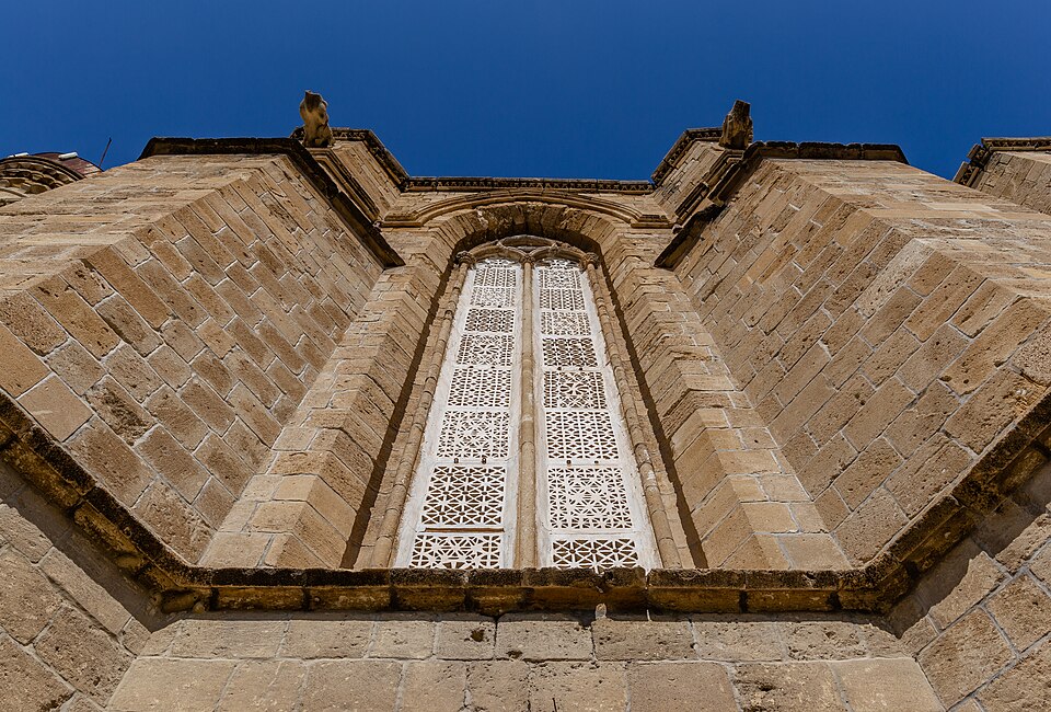 Nicosia — local market for service booking platforms