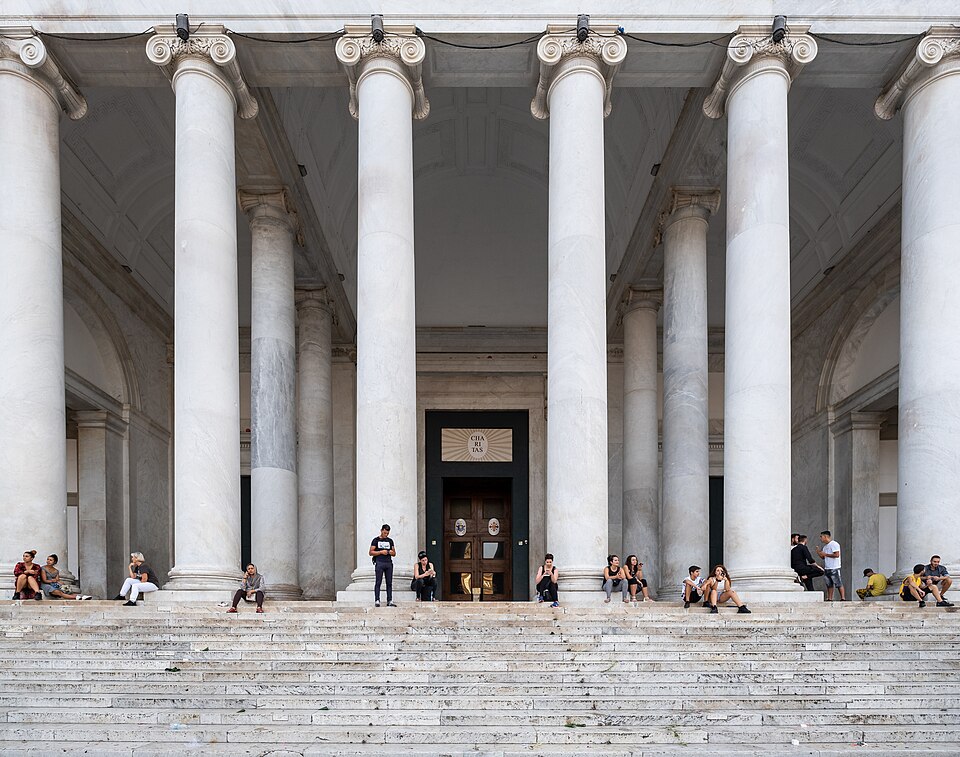 Naples — service booking platforms for local businesses