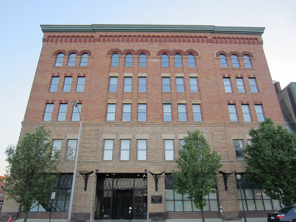 Columbus — manufacturer and distributor portals for local businesses