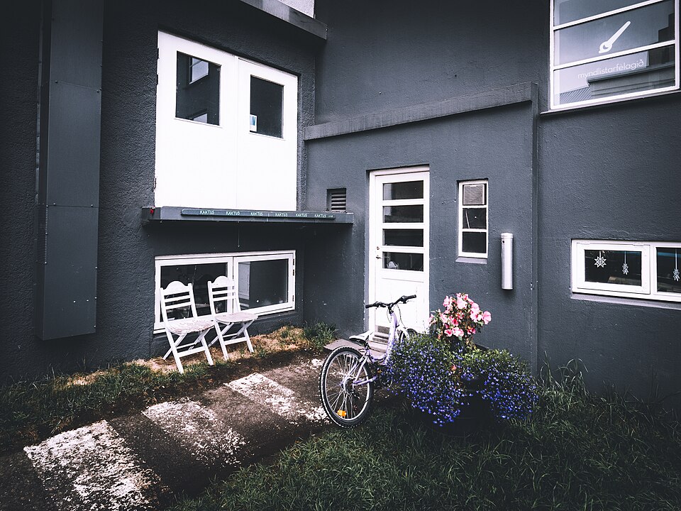 Akureyri — B2B and wholesale portals for local businesses