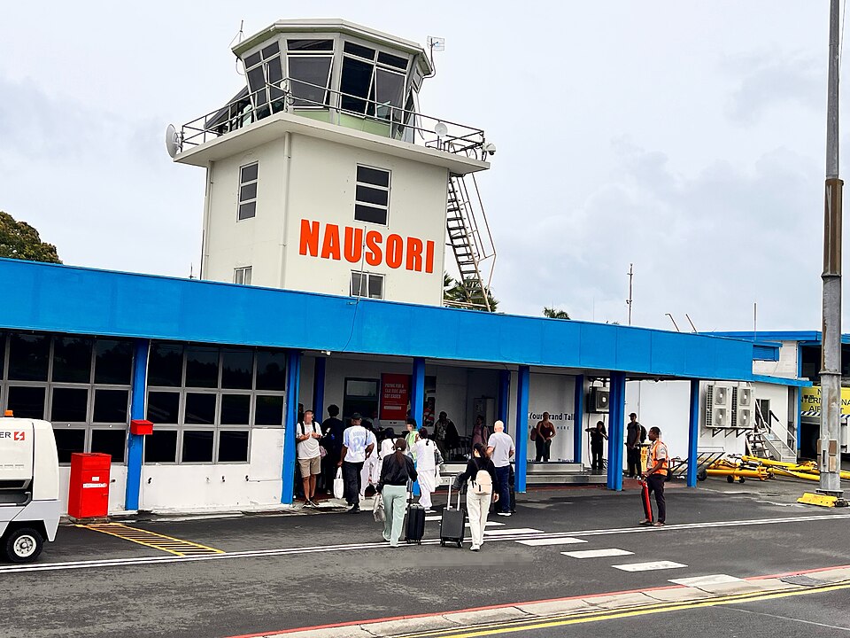 Nausori — local market for B2B and wholesale portals
