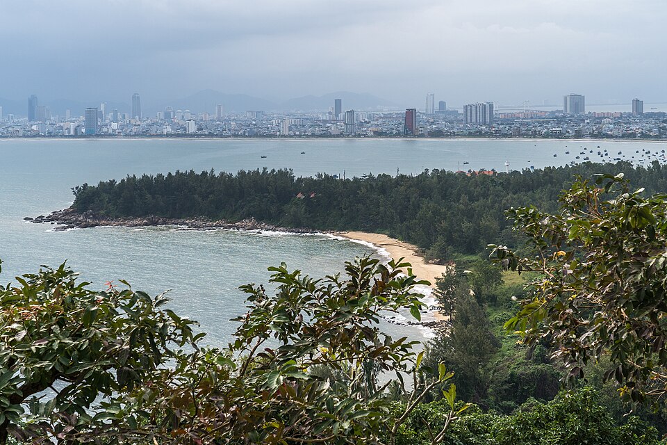 Da Nang — custom e-commerce platforms for local businesses