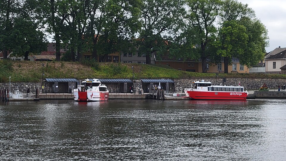 Fredrikstad — local market for international and multi-region stores
