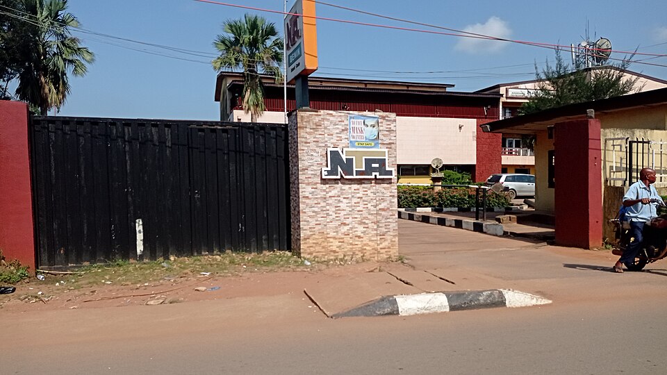 Benin City — manufacturer and distributor portals for local businesses
