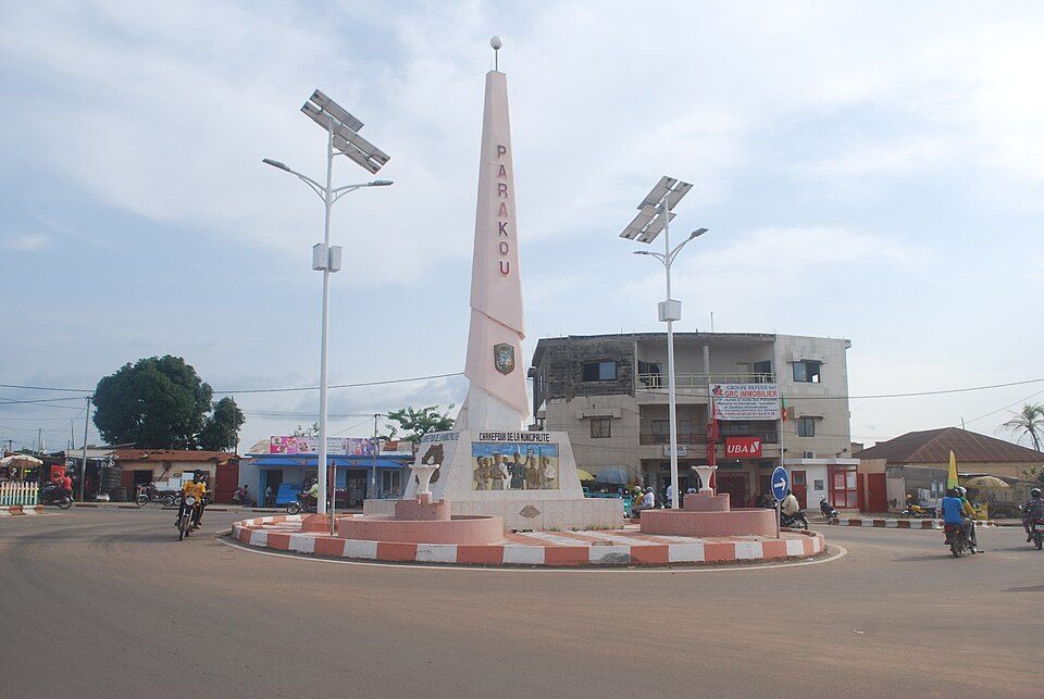 Parakou — local market for online stores