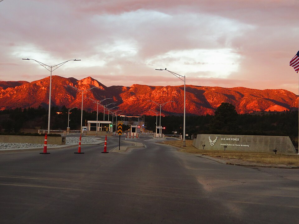 Colorado Springs — multi-vendor marketplaces for local businesses