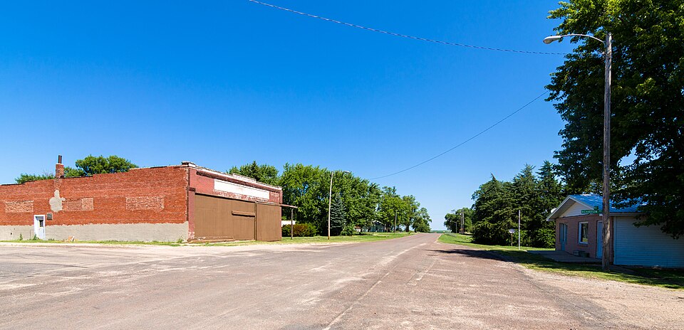 Lewiston — local market for manufacturer and distributor portals