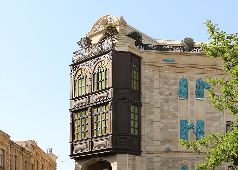 Baku — international and multi-region stores for local businesses