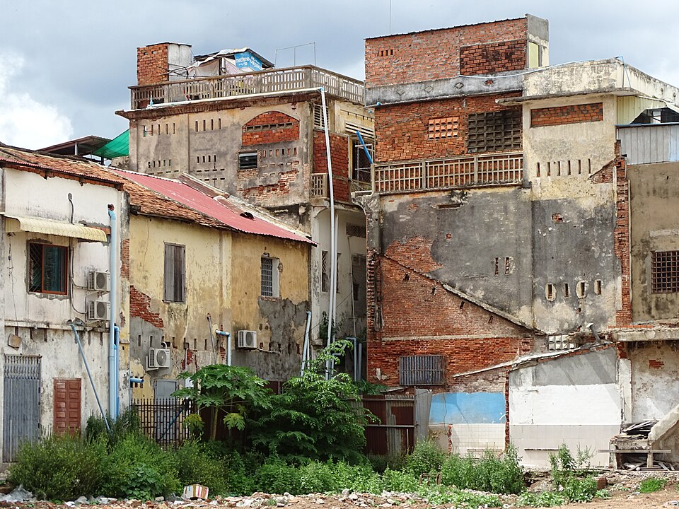 Kampong Cham — manufacturer and distributor portals for local businesses