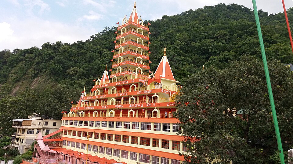 Rishikesh — custom e-commerce platforms for local businesses