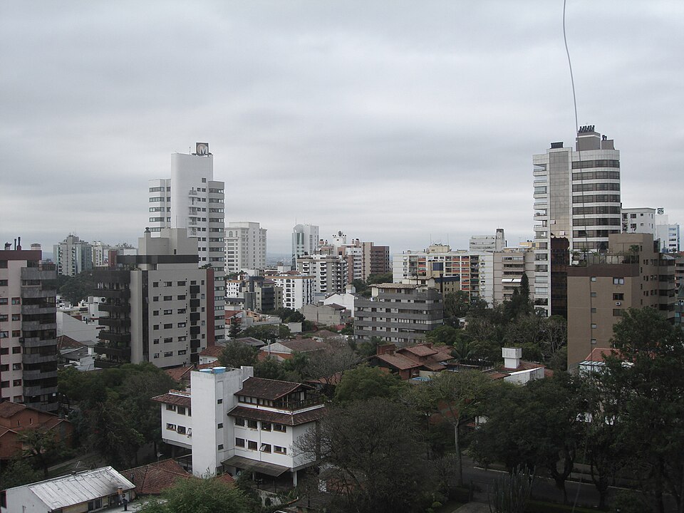 Porto Alegre — custom e-commerce platforms for local businesses