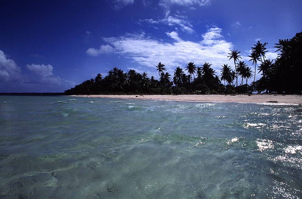 Majuro — local market for custom e-commerce platforms