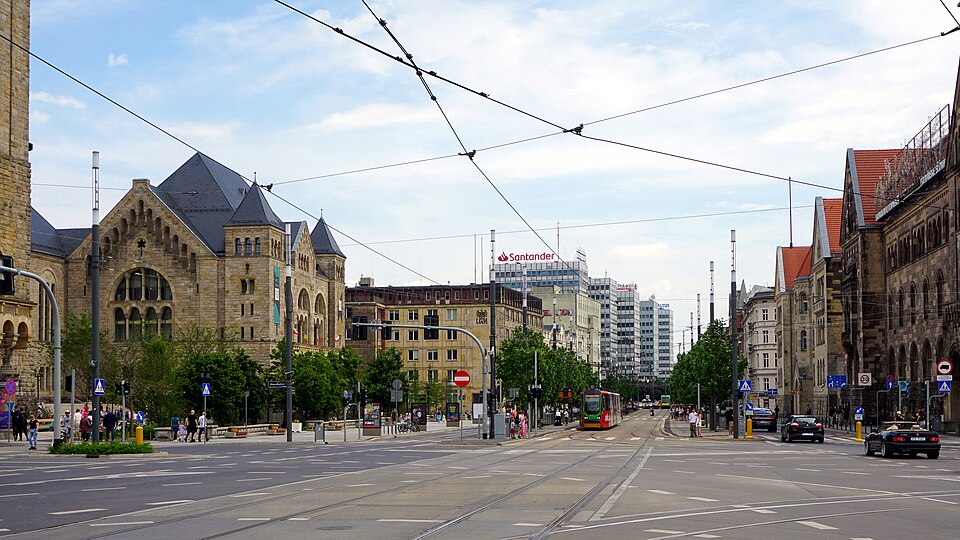 Poznań — manufacturer and distributor portals for local businesses
