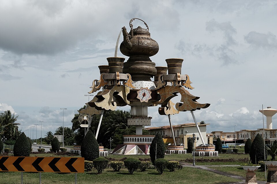 Kuala Belait — manufacturer and distributor portals for local businesses