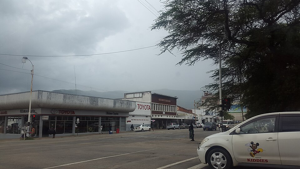 Mutare — local market for manufacturer and distributor portals