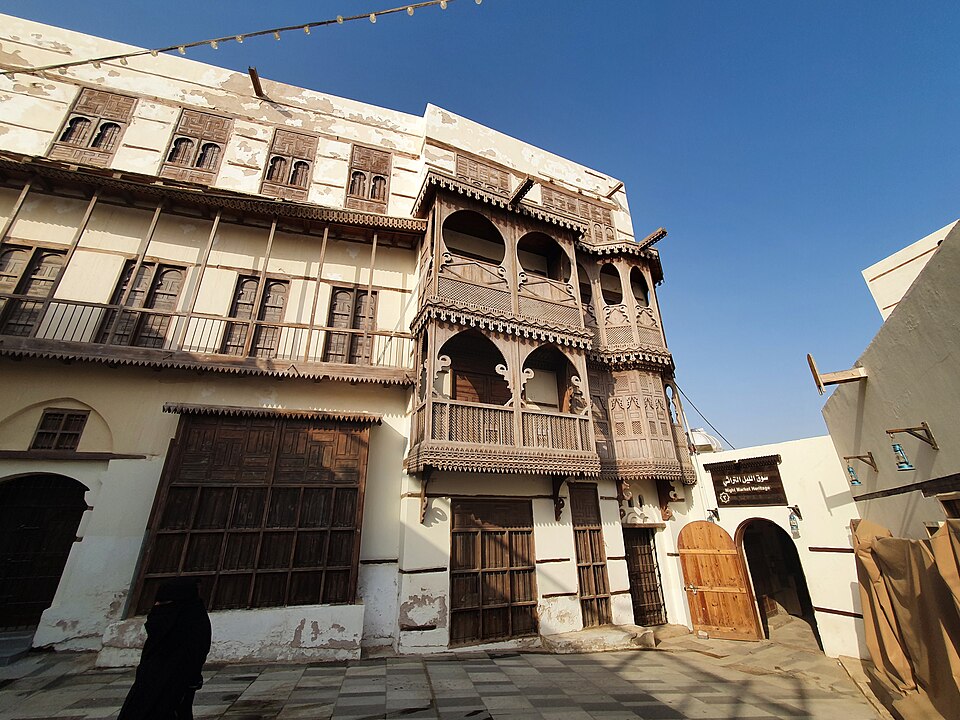 Yanbu — local market for B2B and wholesale portals