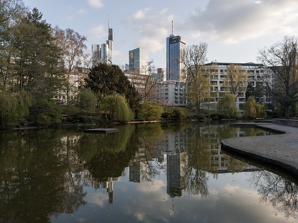 Frankfurt am Main — B2B and wholesale portals for local businesses