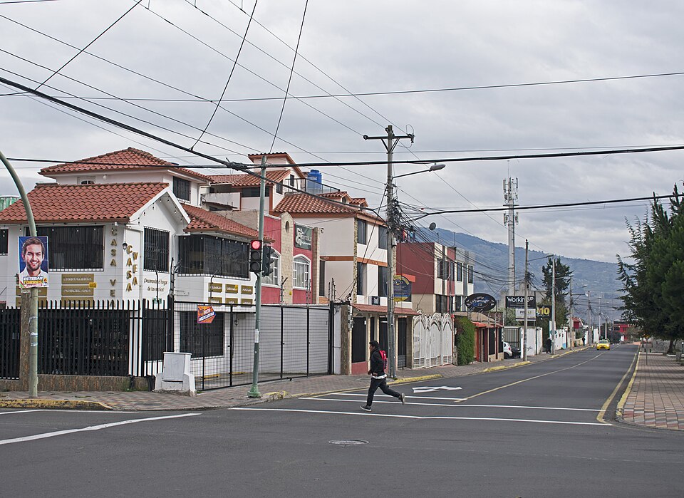 Ambato — local market for international and multi-region stores