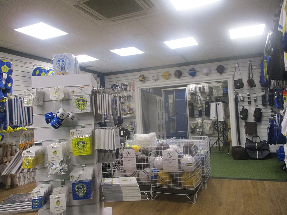 Leeds — manufacturer and distributor portals for local businesses