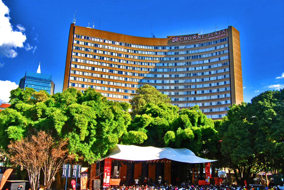 Harare — local market for online stores