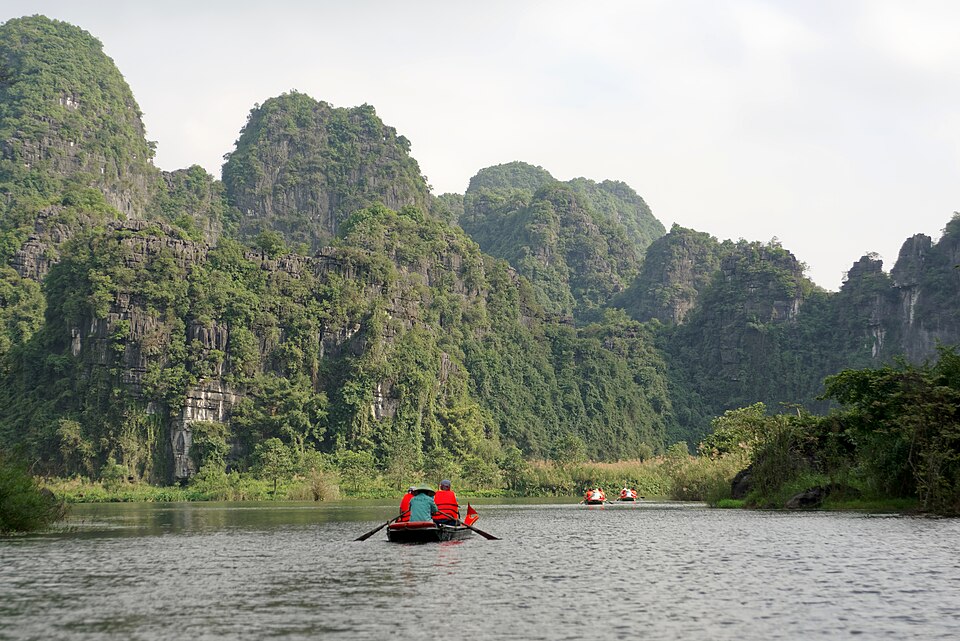 Vietnam — subscription and membership platforms for local businesses