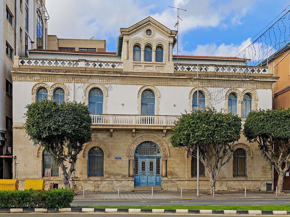 Limassol — international and multi-region stores for local businesses