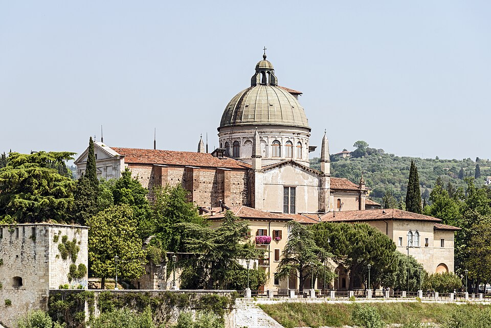 Verona — service booking platforms for local businesses