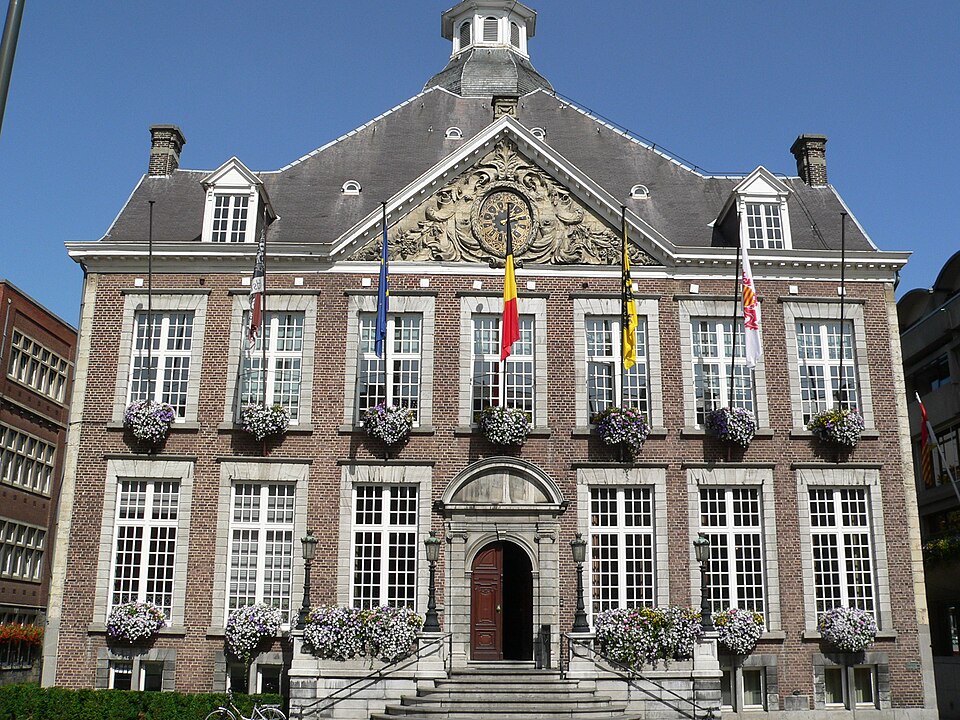 Hasselt — local market for B2B and wholesale portals